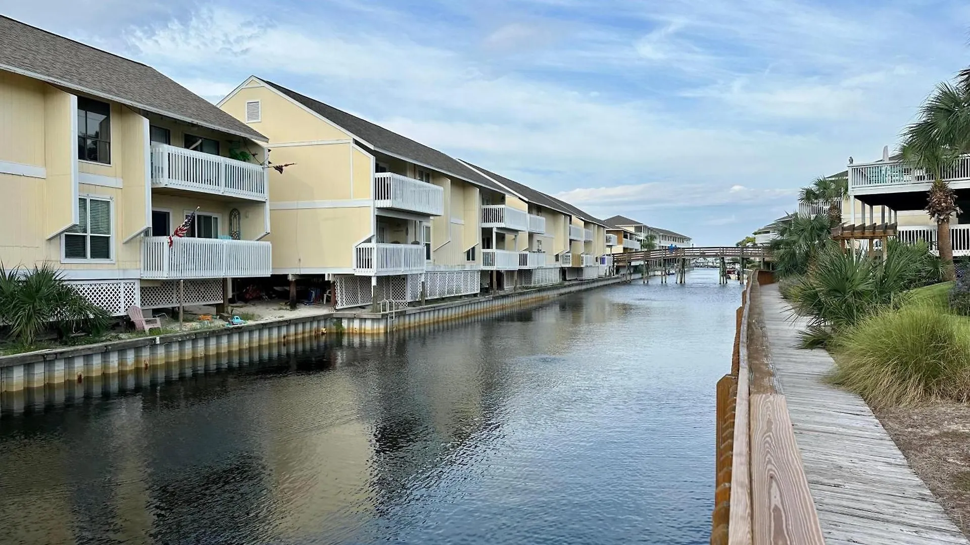 Sandpiper Cove 9237 Destin 0*,  United States